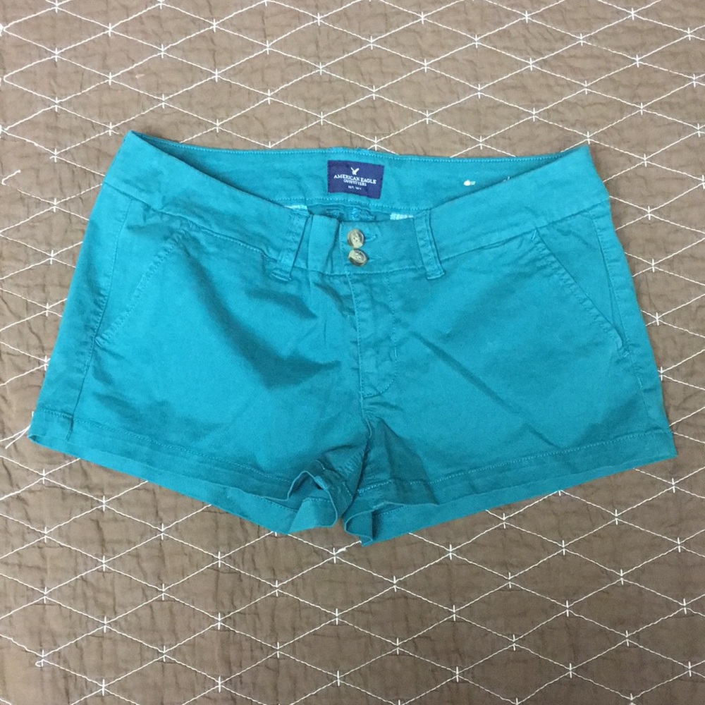 American Eagle shorts size 8 Teal